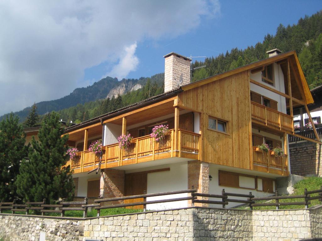 Appartamenti Decrestina Campitello di Fassa Room photo